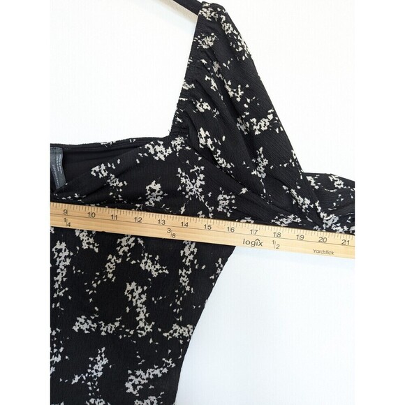 Anthropologie Black Puff Sleeve Crop Top Blouse Medium - Picture 9 of 10
